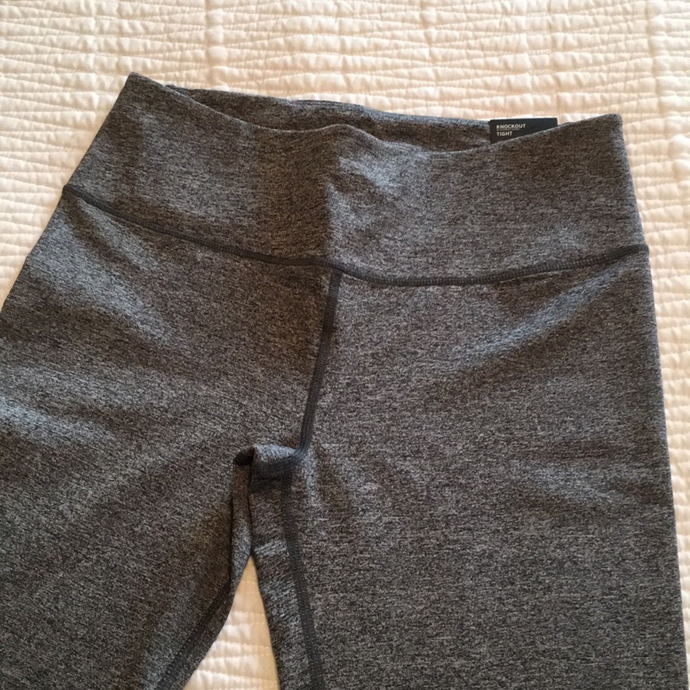 Victoria’s Secret Knockout leggings